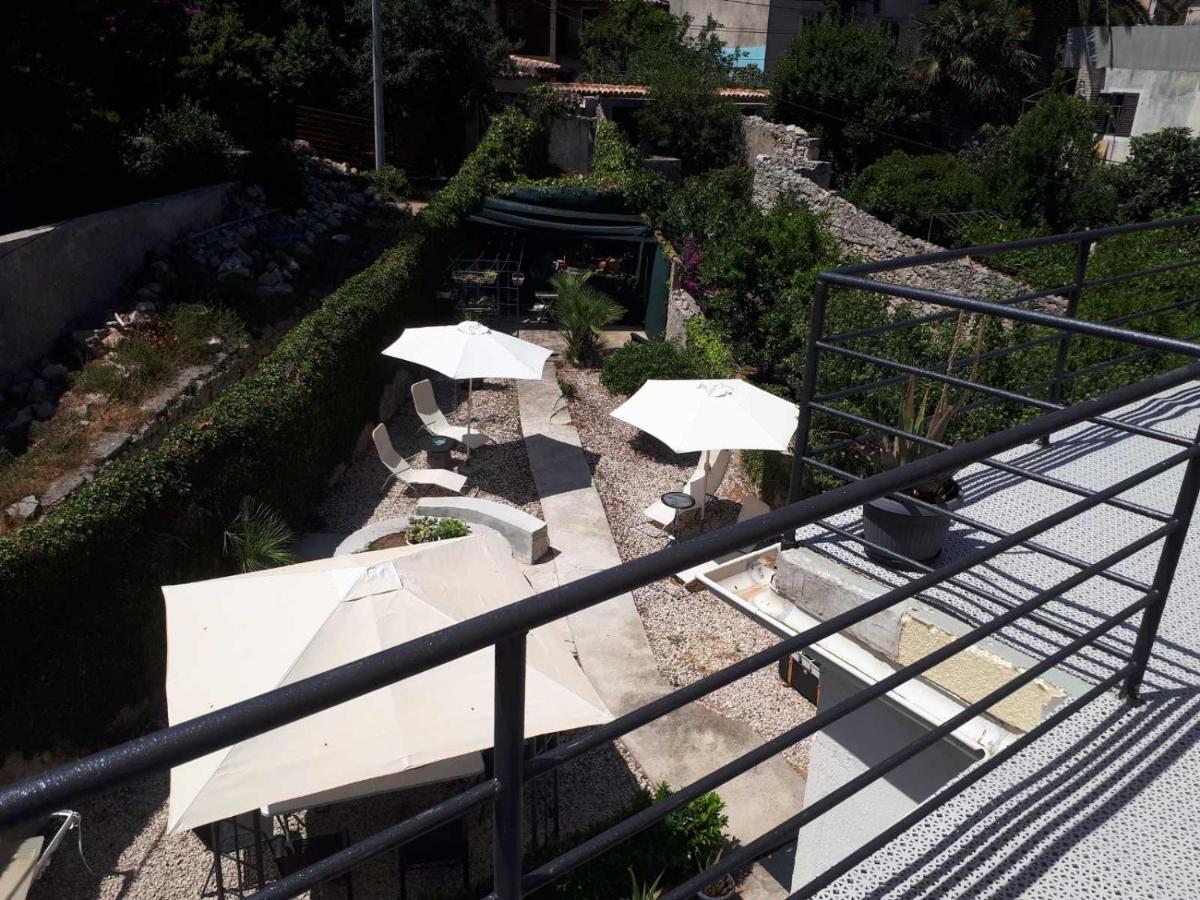 Apartments Petra 23 Mali Lošinj Exterior foto
